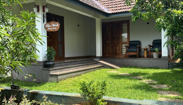 Bluewoods Homestay – Serene Retreat Near Kochi City
