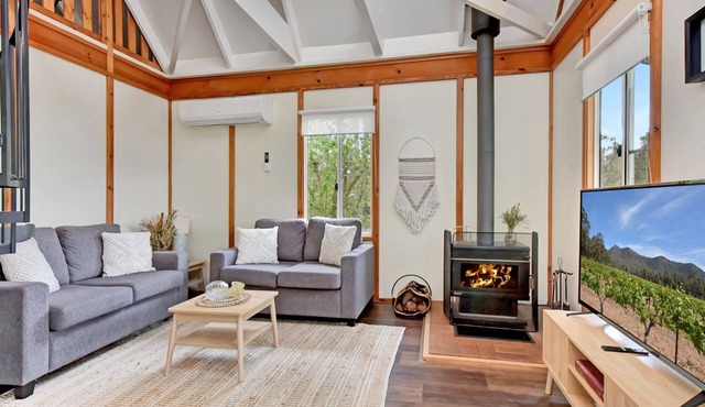 Bracken Ridge Vineyard - The Chetwynd - Villa 4 in Pokolbin