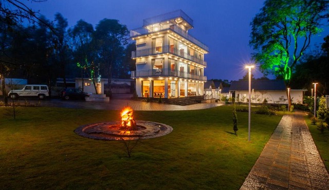 Cardamom Village - A Hill Side Boutique stay