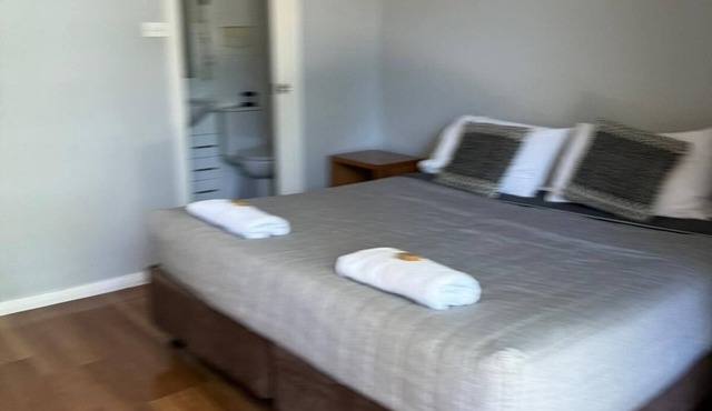 Charlestown Studio Unit in Charlestown