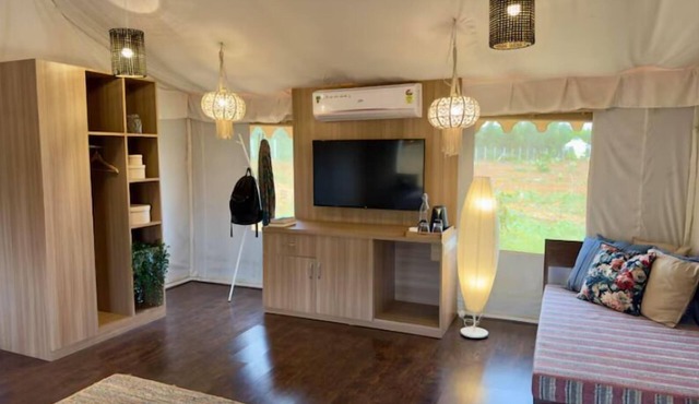 Click Collection Serenity Retreat