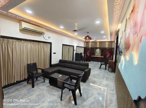 Coastal Horizon Suites