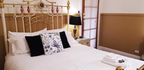 Coppers Hill Private Accommodation in Gloucester