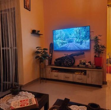 Cozy 1BHK Near Airoli & Rabale 50In Smart TV AC