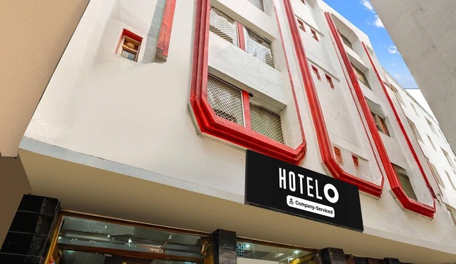 Deluxe with Twin BedPaharganj Near Railway