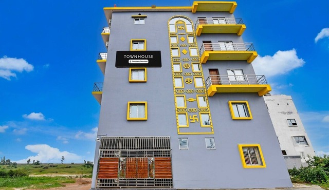 DeluxeDholpanda Near Puri Lighthouse