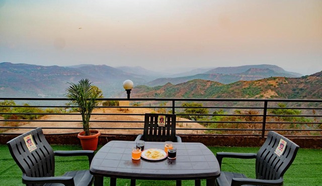 Devanand Villa 5BHK Mahabaleshwar