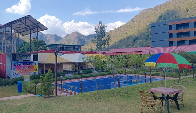 Down Valley Resort in Rishikesh