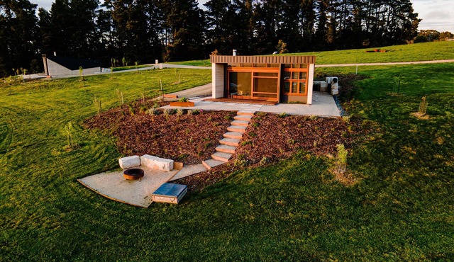Drifter Studio @ Basalt - Award Winning One-Bedroom Studio with Stunning Views in Canobolas