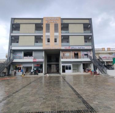 DWARKADHISH GUEST HOUSE THARAd in Tharād