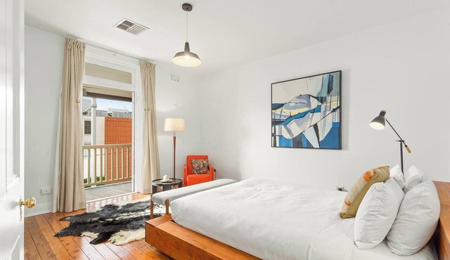 Eclectic Heritage Comfort with Terrace and Views in Sydney