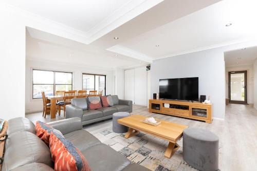 Elouera Crescent in Forster