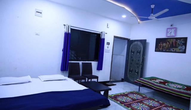 Entire service tenament