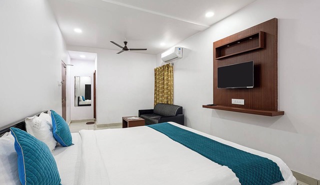 Fabhotel Aditya Premier