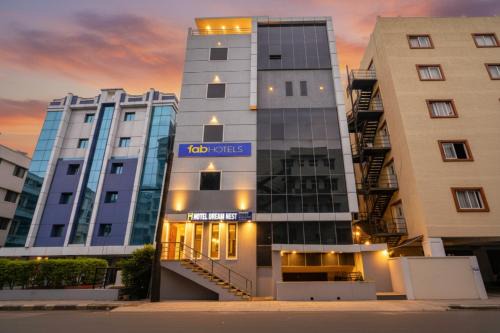 FabHotel Dream Nest
