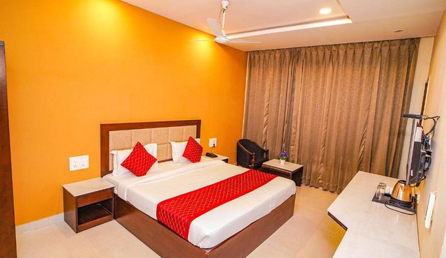 FabHotel Prime Manor