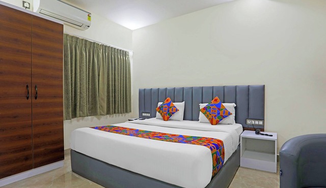 Fabhotel Rr Residency I