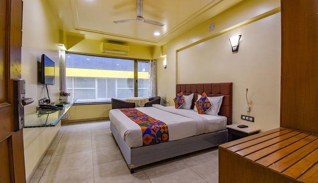 Fabhotel Sr Wakad