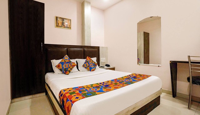 Fabhotel Tawakkal