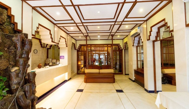 Garden Hotel