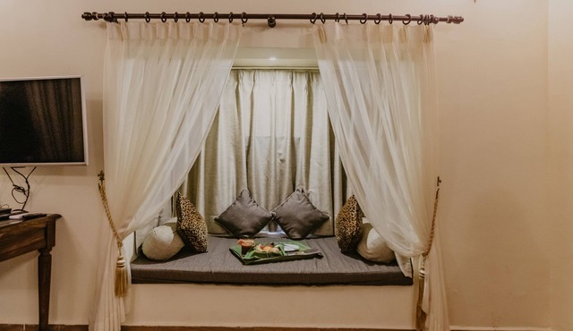GIR LION SAFARI CAMP