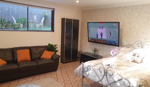 Grandview Melbourne Executive 2BR Apartment in Melbourne