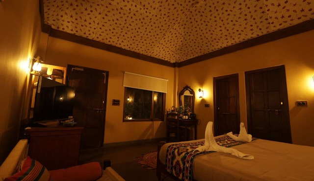 Gulmohar eco village resort in Naraini