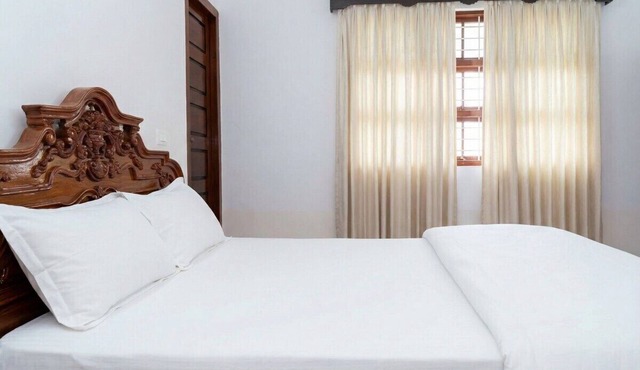 Himalaya 6BHK bungalow with AC in Mysuru