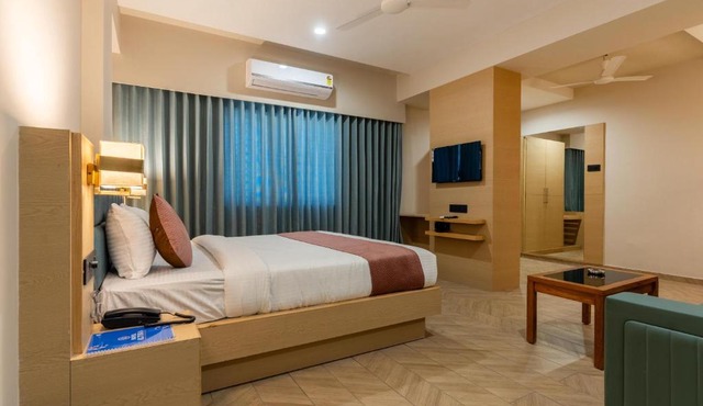 Hotel Altura CHHATRAL