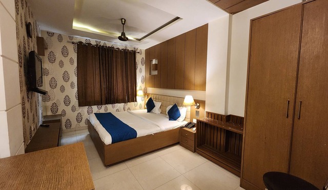 Hotel Arina Inn