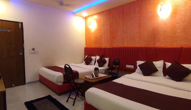 Hotel Avadh Palace, Subhash Bridge, RTO Circle, Ahmedabad