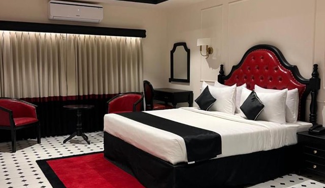 Hotel Bengal Kutir in Rāiganj
