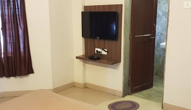 Hotel Bhagwati Lodging in Kolhapur