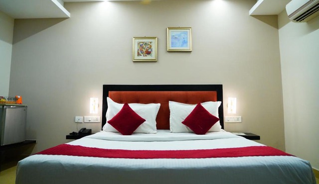Hotel Delphi Grand Hyderabad - Hi-Tech City, Perfect for Business & Comfort