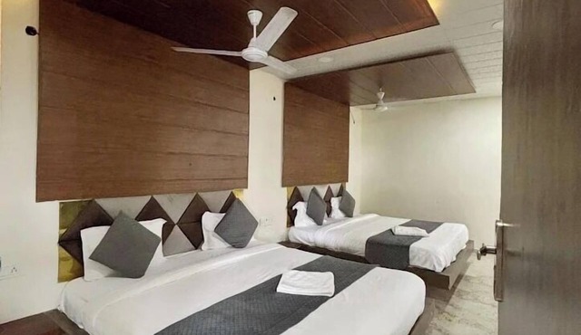 Hotel Dhana Lakshmi Bliss