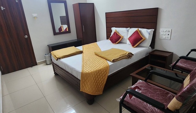 HOTEL DVR GRAND