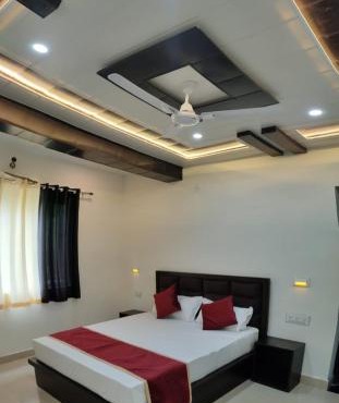 Hotel Goyal Palace