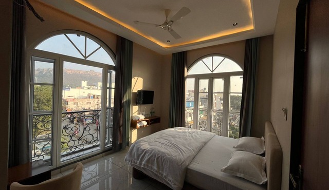 Hotel Hari leela fort view palace