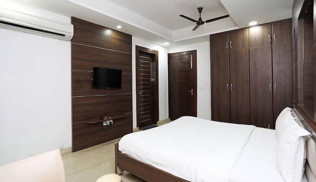 Hotel Jaipur Palace Near Red Fort