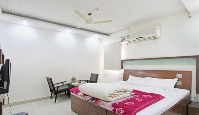 Hotel Maharaja