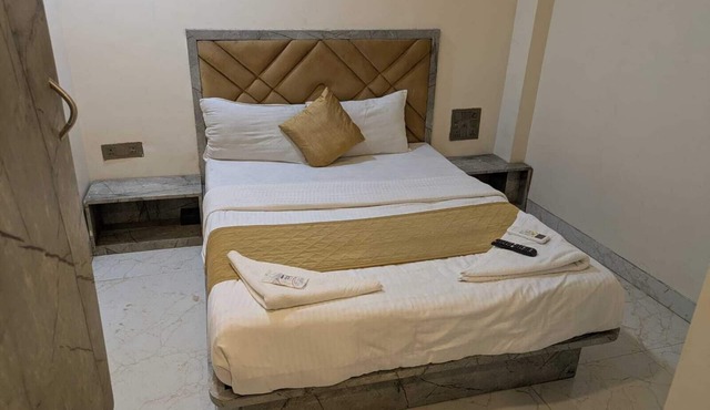 Hotel New Pride Suite in Mumbai