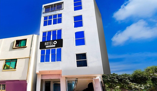 Hotel O Bhubaneshwar Near ITER College