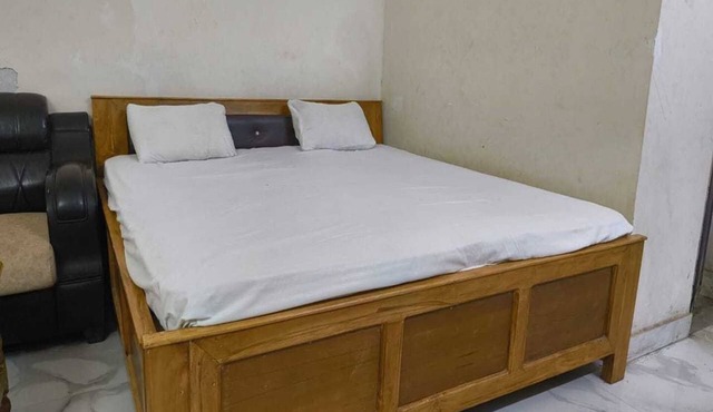 Hotel O Bihar Sharif Railway Junction in Bihar sharif