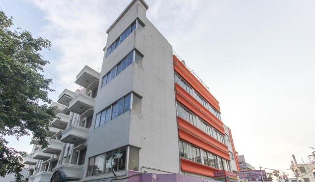Hotel O Maruthi