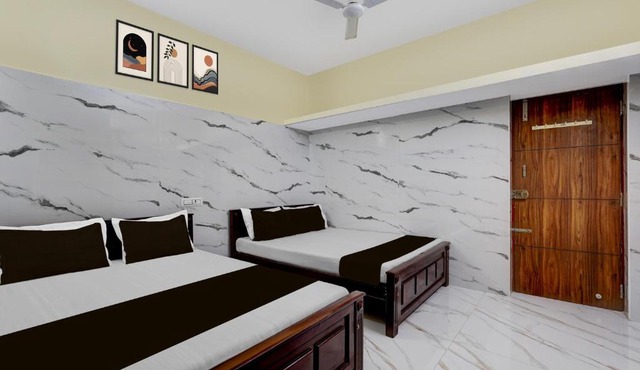 Hotel O RR Residency