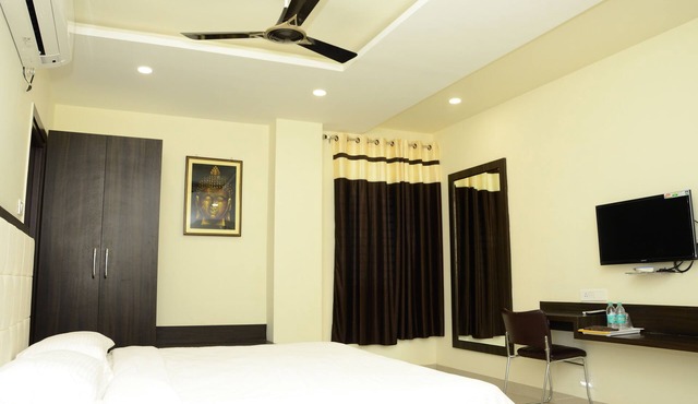 HOTEL PALLA'S PRIDE