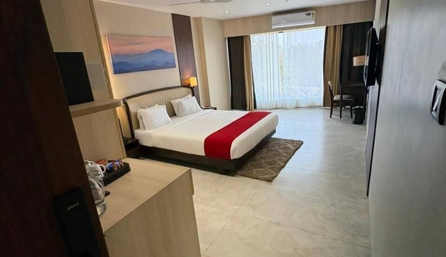 Hotel Saffron Suites in Chaibasa