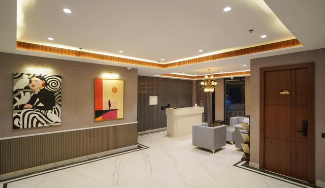 Hotel Shivora