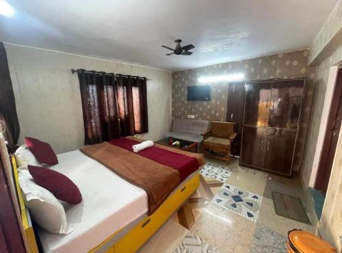 Hotel shree in Lucknow