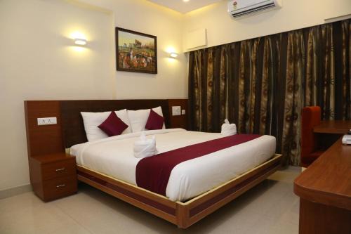 Hotel skml Grand